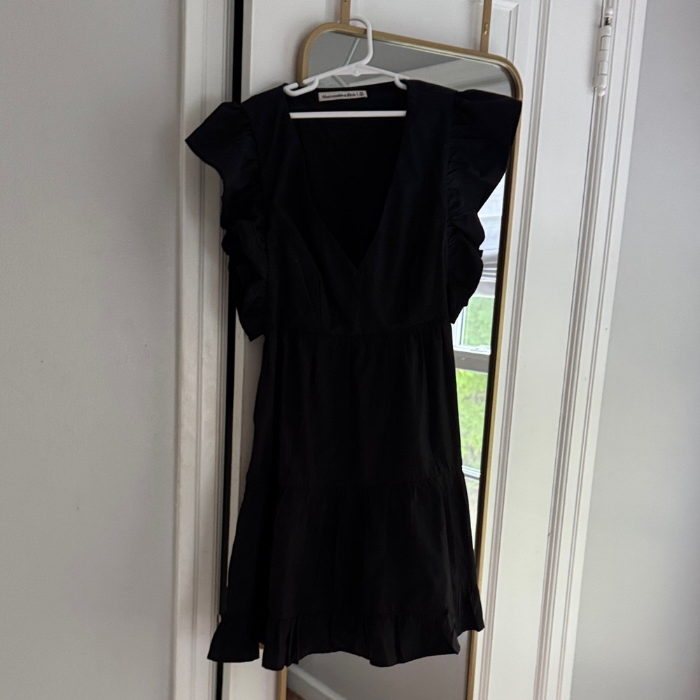Abercrombie & Fitch Black Mini Dress with Ruffled Sleeves